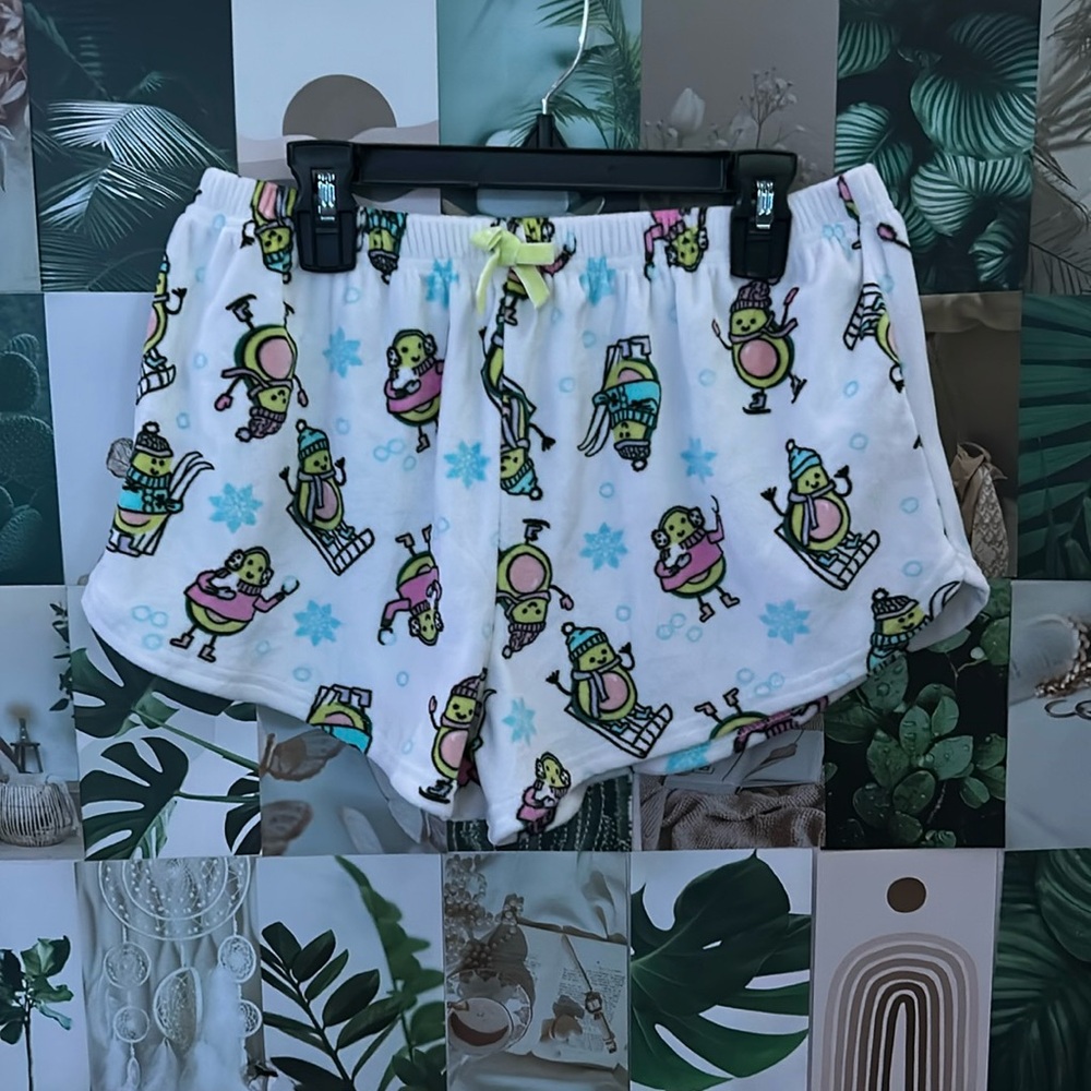 Size small five below sleep shorts